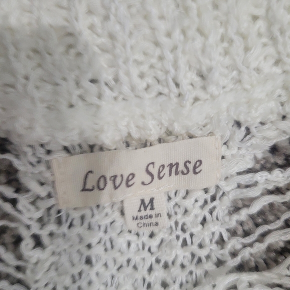 Love Sense Cream Crochet Cover Up Two Piece Skirt Set Size Medium - Picture 5 of 6